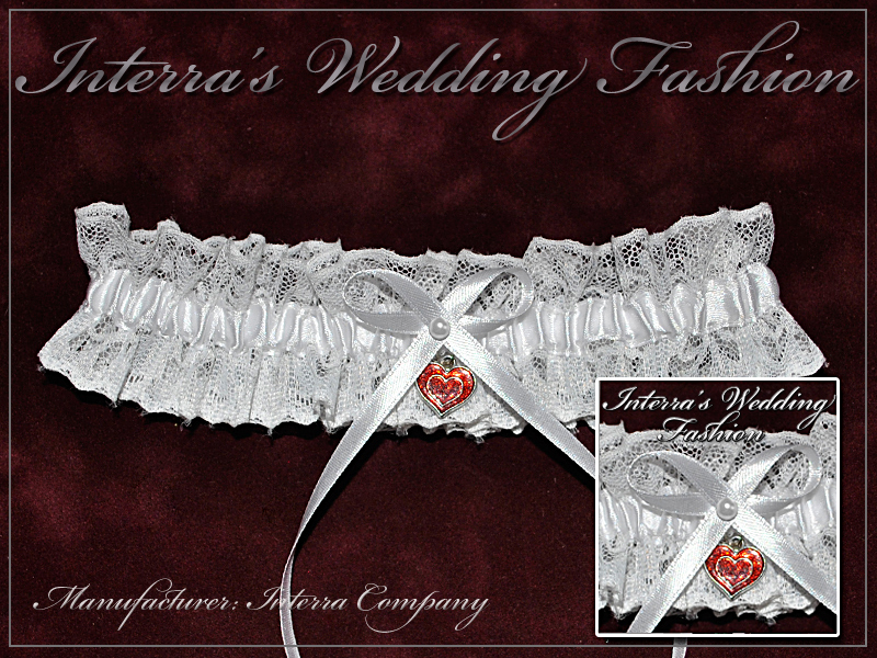 Bridal garters with pendant